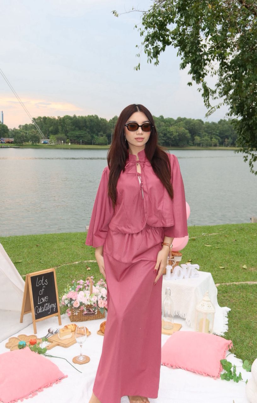 THE KNOT COTTON EMBROIDERY